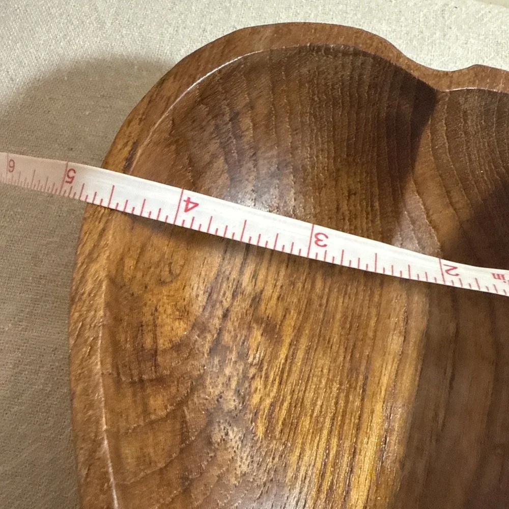 Vintage Wood Bowl - Spade‎ Shaped 7